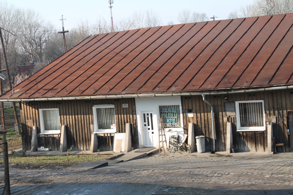 Asztalosipari Bolt Szeged Dorozsmai út
